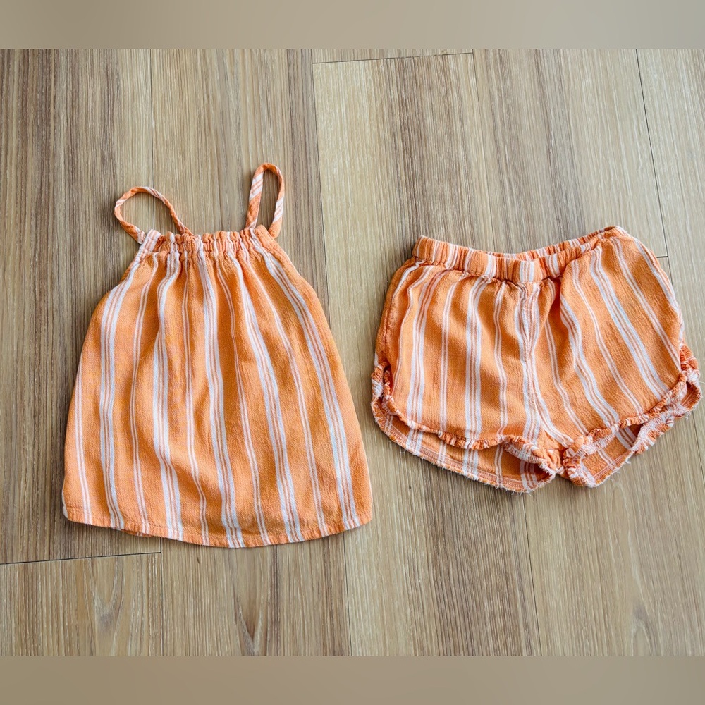 Old Navy Top & Shorts Set Orange Stripe Crinkle Baby Girl 12-18 Months Beach